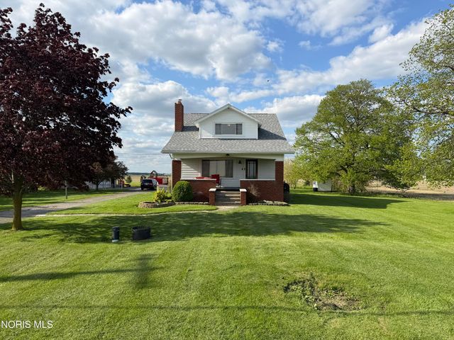 4136 Latcha Road, Millbury, OH 43447