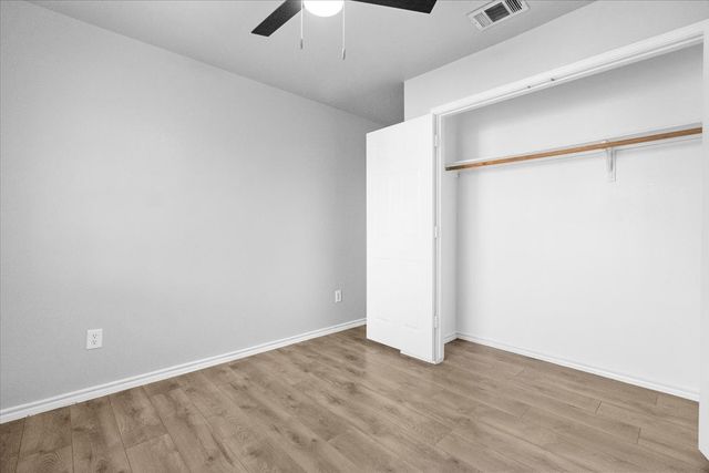 1922 Saint Louis Avenue, Fort Worth, TX 76110