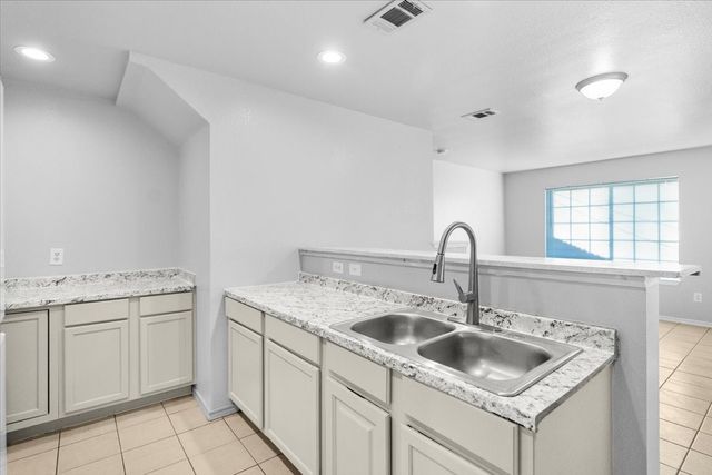 1922 Saint Louis Avenue, Fort Worth, TX 76110