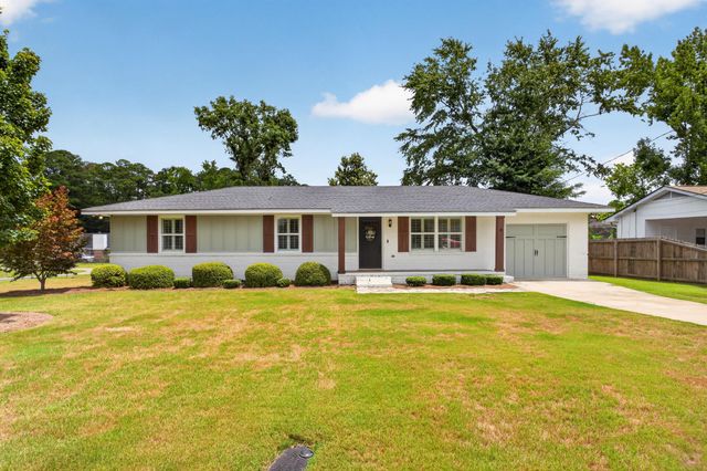 204 Merrymont Drive, Martinez, GA 30907