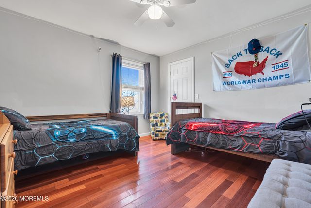 26 Bayberry Drive, Lanoka Harbor, NJ 08734