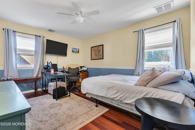 26 Bayberry Drive, Lanoka Harbor, NJ 08734