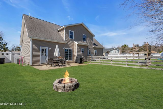 26 Bayberry Drive, Lanoka Harbor, NJ 08734