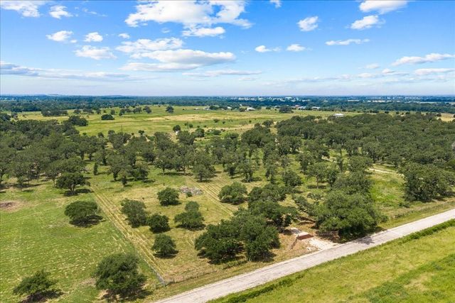 6900 Waldeck Cemetery Road, Round Top, TX 78954
