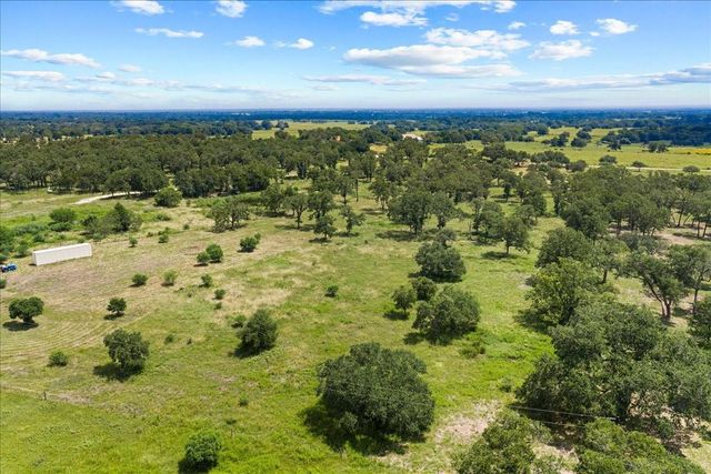 6900 Waldeck Cemetery Road, Round Top, TX 78954
