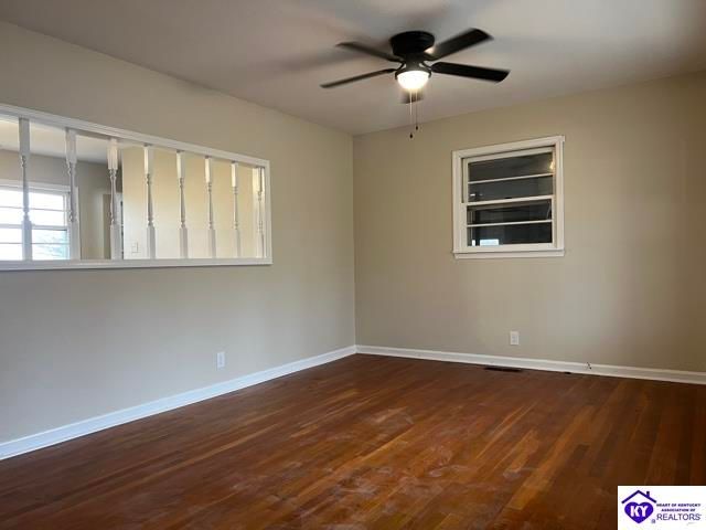 9840 Leitchfield Road, Cecilia, KY 42724