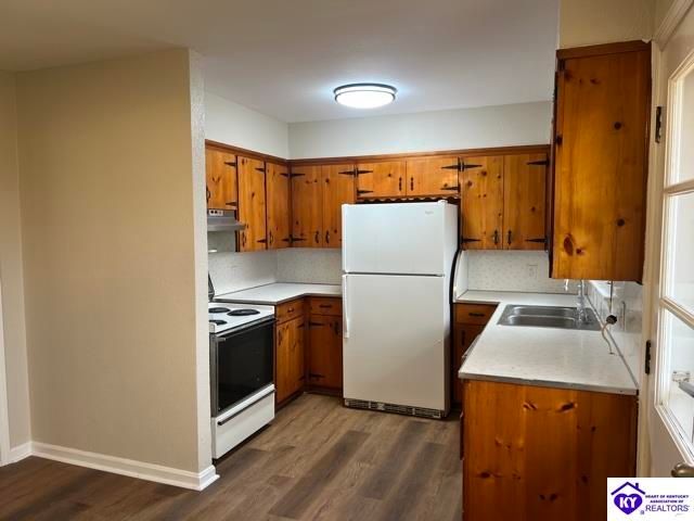 9840 Leitchfield Road, Cecilia, KY 42724