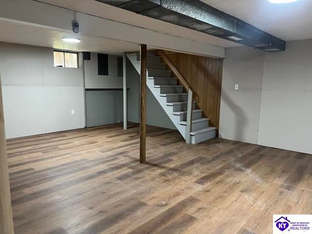 9840 Leitchfield Road, Cecilia, KY 42724