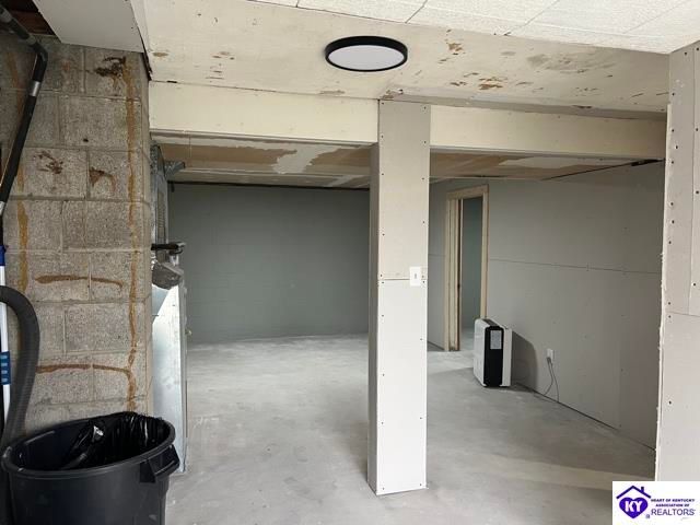 9840 Leitchfield Road, Cecilia, KY 42724