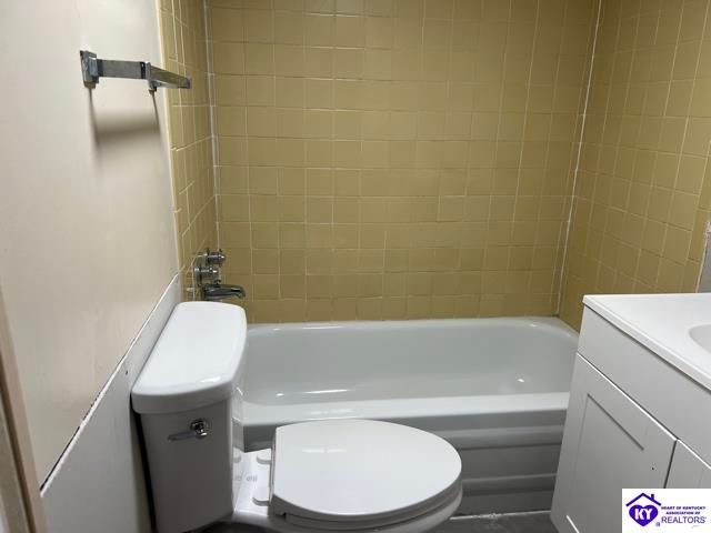 9840 Leitchfield Road, Cecilia, KY 42724