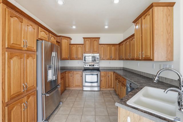 14975 BACK COUNTRY TRAIL, Rapid City, SD 57703