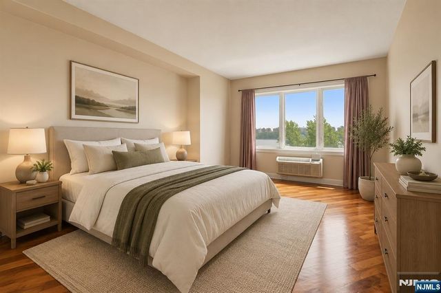 6210 City Place, Edgewater, NJ 07020