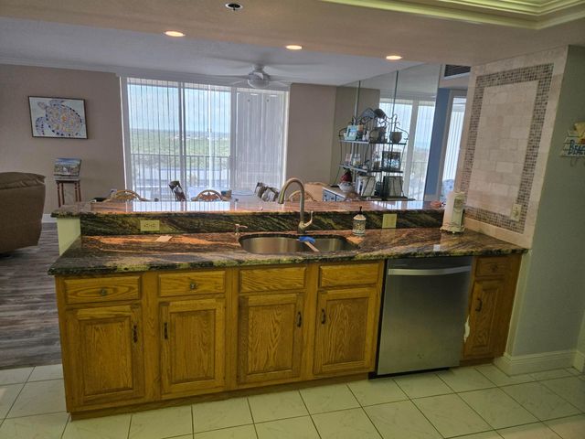 5047 N Highway A1a 801, Hutchinson Island, FL 34949