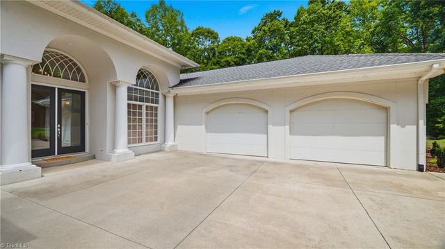 908 River Ridge Road, Mebane, NC 27302