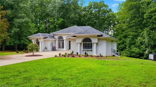 908 River Ridge Road, Mebane, NC 27302