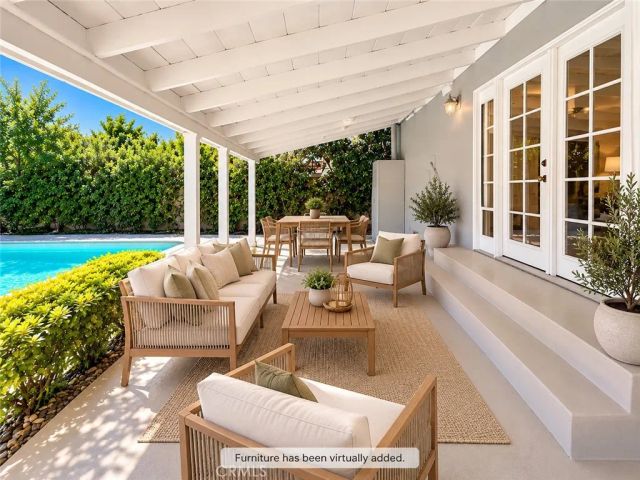 1104 N Screenland Drive, Burbank, CA 91505
