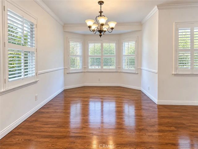 1104 N Screenland Drive, Burbank, CA 91505