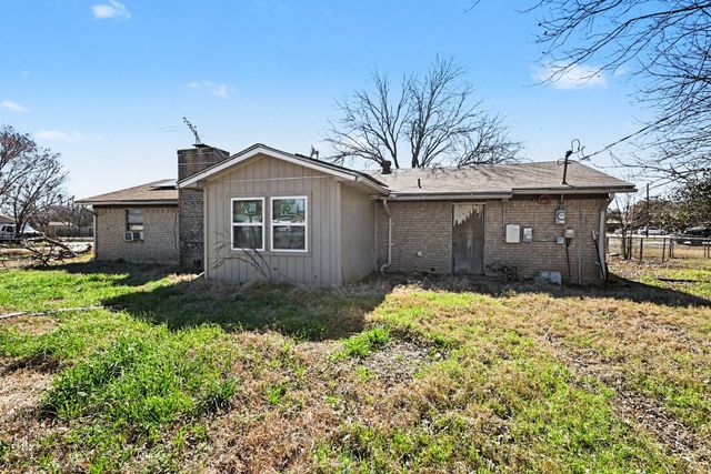 1732 Tanglewood Drive, Azle, TX 76020
