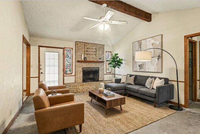 1732 Tanglewood Drive, Azle, TX 76020