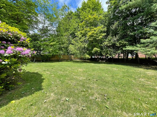 48 Hilton Street, Darien, CT 06820