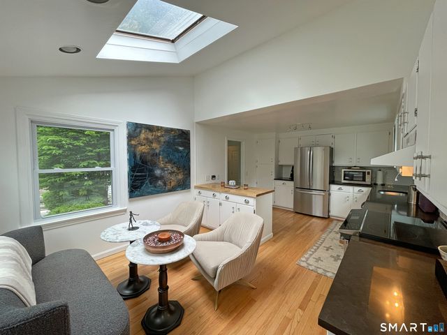 48 Hilton Street, Darien, CT 06820