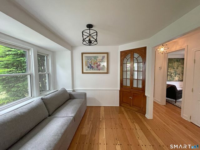 48 Hilton Street, Darien, CT 06820