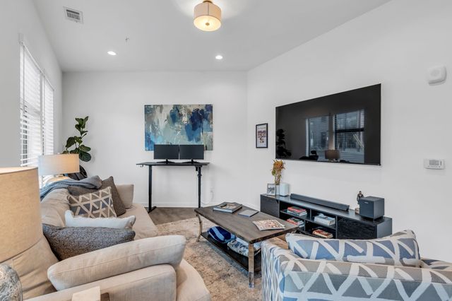 220 Hart St, Nashville, TN 37210