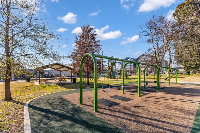 220 Hart St, Nashville, TN 37210