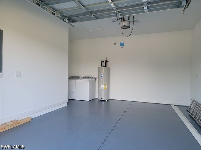 886 Milwaukee BLVD, Lehigh Acres, FL 33974