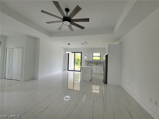 886 Milwaukee BLVD, Lehigh Acres, FL 33974