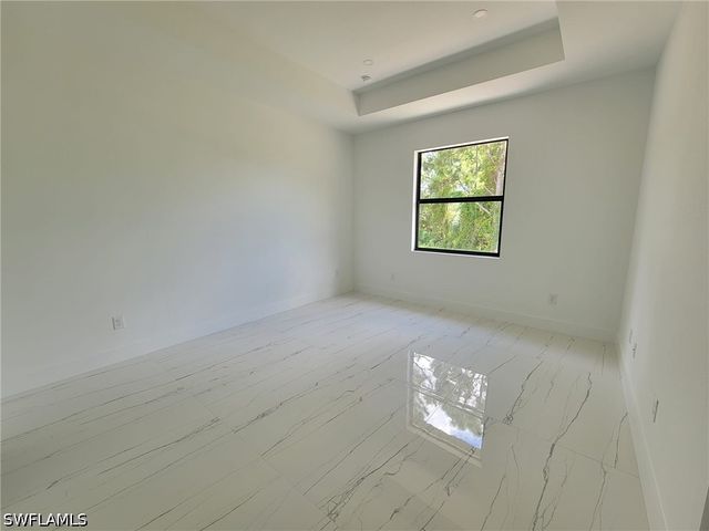 886 Milwaukee BLVD, Lehigh Acres, FL 33974