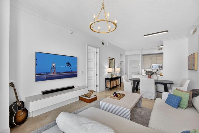 550 Okeechobee Boulevard Uph-04, West Palm Beach, FL 33401