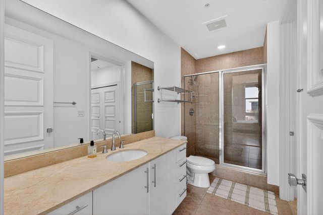 550 Okeechobee Boulevard Uph-04, West Palm Beach, FL 33401
