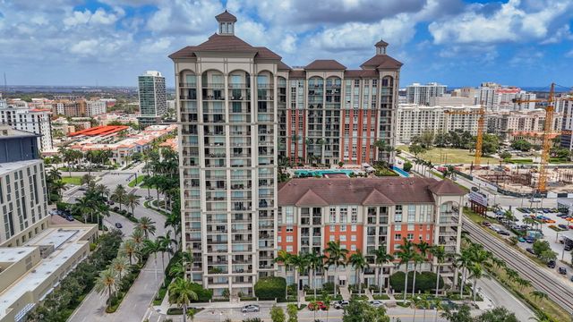 550 Okeechobee Boulevard Uph-04, West Palm Beach, FL 33401