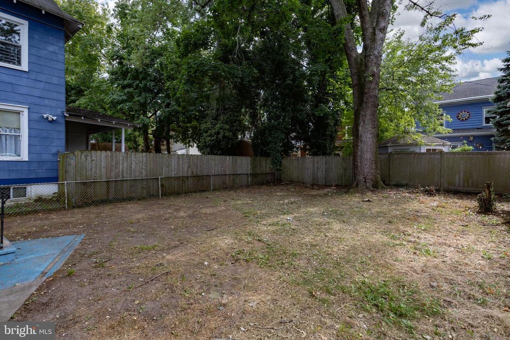 23 COLUMBIA AVENUE, Trenton, NJ 08618