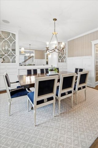 5204 Glengarry Parkway, Edina, MN 55436