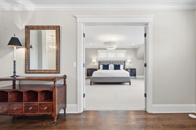 5204 Glengarry Parkway, Edina, MN 55436