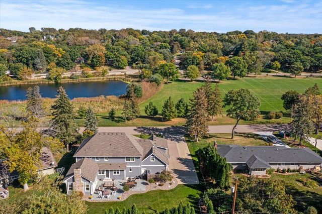 5204 Glengarry Parkway, Edina, MN 55436