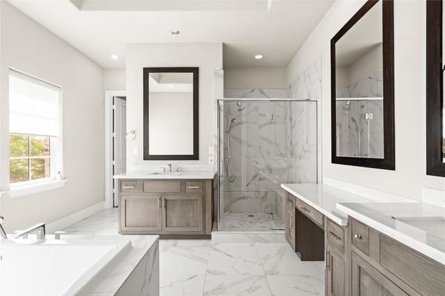 10902 Grove Tree Lane, Houston, TX 77043