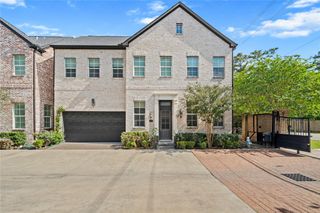 10902 Grove Tree Lane, Houston, TX 77043