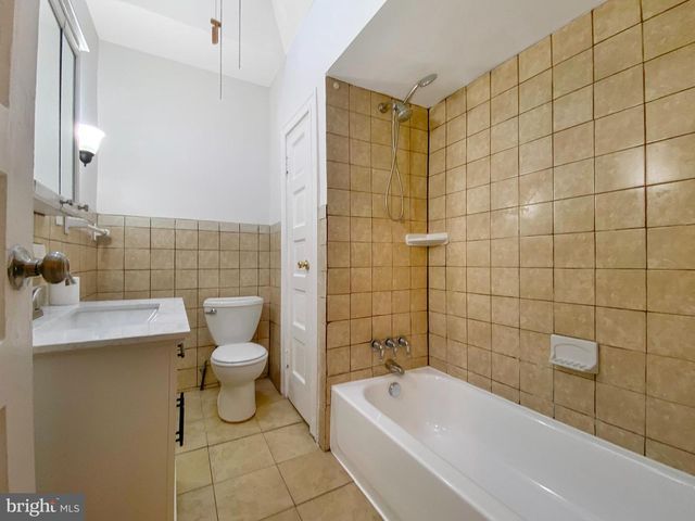 5726 FLORENCE AVE, Philadelphia, PA 19143