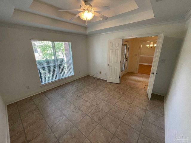 5955 Hermitage Dr, Pensacola, FL 32504