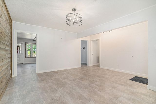 1602 Loch Lake Drive, El Lago, TX 77586