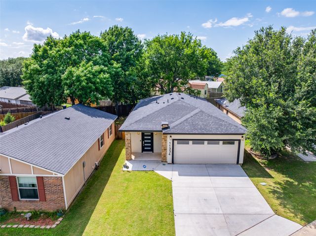 11334 Golden Triangle Circle, Fort Worth, TX 76244