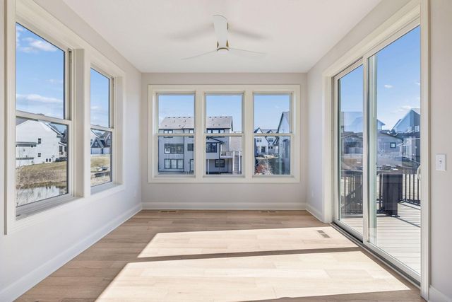 16737 47th Place N, Plymouth, MN 55446