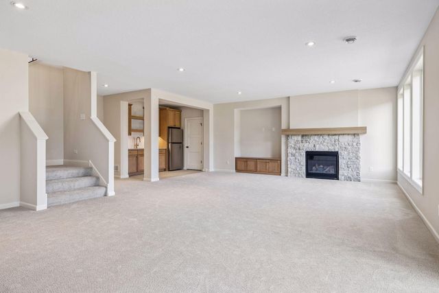 16737 47th Place N, Plymouth, MN 55446