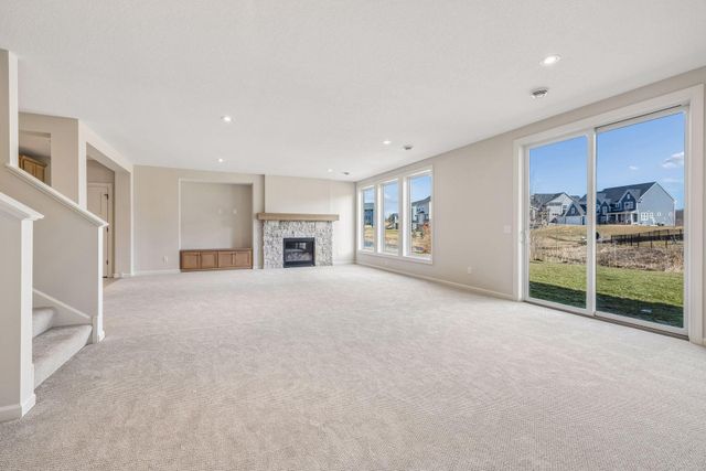 16737 47th Place N, Plymouth, MN 55446