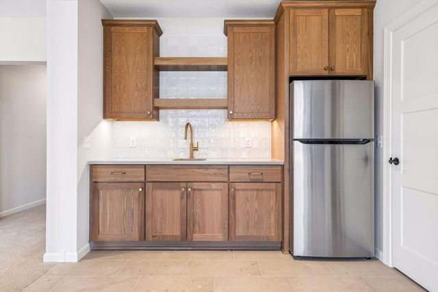 16737 47th Place N, Plymouth, MN 55446