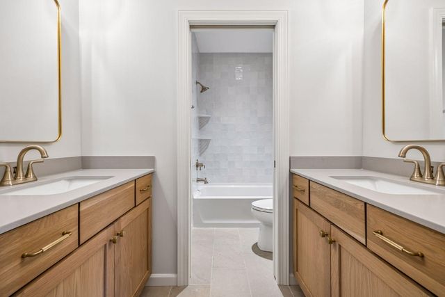 16737 47th Place N, Plymouth, MN 55446