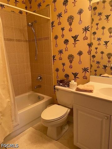 8986 Greenwich Hills WAY 201, Fort Myers, FL 33908